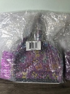 lot 29 image: 2 - New Dust Pans with Sweep Brush