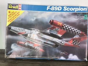 lot 49 image: Revell F-89D Scorpion Model Air Force Plane Kit