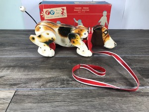 lot 65 image: Rare to Find this Vintage 1961 Fisher Price Pull Toy Snoopy Sniffer # 181 In Original Box