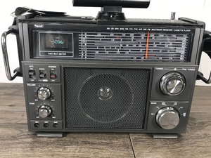 lot 136 image: Vintage 1990s RHAPSODY RY-611 Multiband Receiver Radio BOOMBOX Ghetto Blaster Short Wave Panasonic Sony