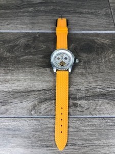 lot 322 image: Breitling for Bentley Watch (Watch was not Authenticated to Show if it is a Genuine Bentley Watch) Buy at your Own Risk