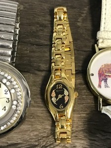 lot 338 image: 7 - Watches for Women