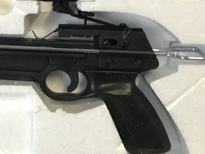 lot 383 image: Avalanche 80 lb Self Cocking Pistol Crossbow New in the Box