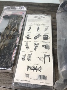 lot 402 image: Archery Accessories