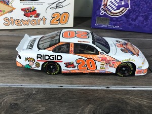 lot 469 image: 2000 Nascar Action Racing Collectibles Tony Stewart #20 Home Depot  Kids Workshop 124 scale die cast stock car