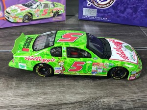 lot 479 image: 2000 Nascar Action Racing Collectibles Terry Labonte #5 Kellogs  The Grinch 124 scale die cast stock car