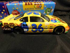 lot 229 image: 1999 Racing Champions M&M Racing Team #36 Ernie Urban 2 car set die cast 124 scale
