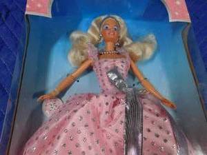 lot 273 image: 1997 Limited edition 35th Anniversary Walmart Barbie