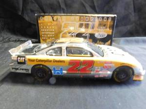 lot 236 image: Racing Champions Nascar 2000Caterpillar dealers Ward burton #22 die cast 124 scale