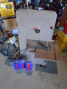 Toro tabletop bandsaw. Used condition. Tested & works. As shown.