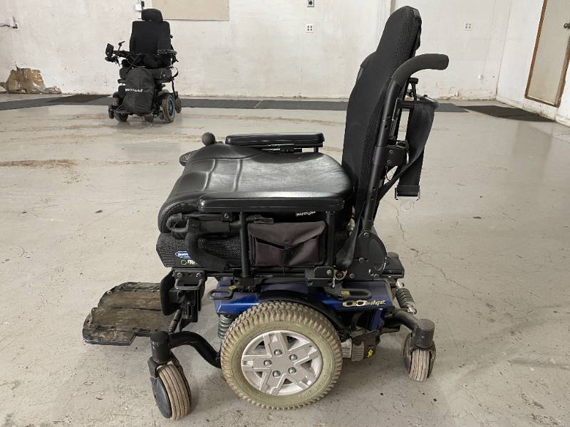Martrx Flovair Electric Wheelchair Black