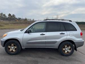 2003 Toyota RAV4 - AWD