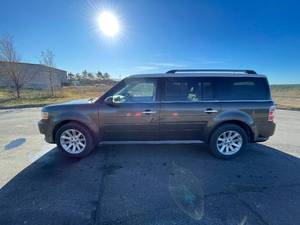 2011 Ford Flex SEL - AWD - 2 OWNERS