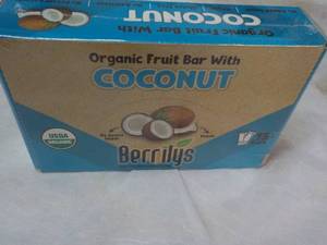 Beryls Organic Fruit Bars with Coconuts, 15 bars best date 012024