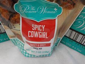 8 x 7 oz The Pioneer Women Spicy Cowgirl Snack Mix best date 092023