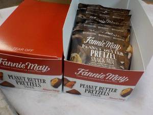 12 Fannie Mae Peanut Butter Pretzel Snack Mix past best date