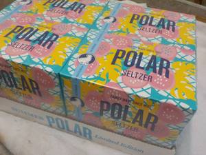 4 - 6 packs Polar Seltzer - best date 092024