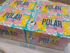 4 - 6 packs Polar Seltzer - best date 092024