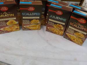 8 Boxes Betty Crocker Potatoes Meals - 2 each Julienne, Cheesy Scalloped, Scalloped, and Au Gratin best date 07262023