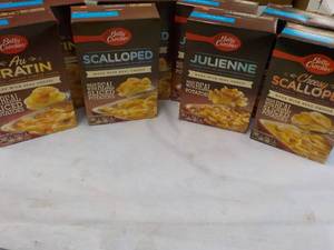 8 Boxes Betty Crocker Potatoes Meals - 2 each Julienne, Cheesy Scalloped, Scalloped, and Au Gratin best date 07262023