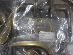 19 Door Handles and more for parts...