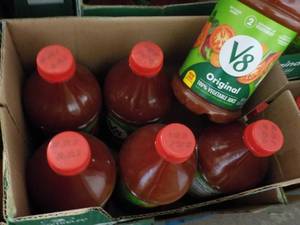 6 - 46 oz V8 Original Vegetable Juice best date 112023