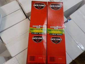2 Jack Links Sasquatch Beef Stick and Cheese with jalapeno - 12 per box
