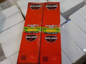 2 Jack Links Sasquatch Beef Stick and Cheese with jalapeno - 12 per box