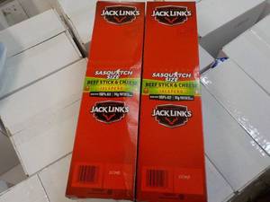 2 Jack Links Sasquatch Beef Stick and Cheese with jalapeno - 12 per box