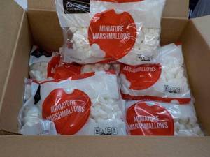 24 10 oz. Mini Marshmallows Essential Everyday - past best date