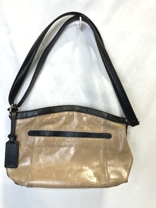 Tignanello Leather Purse (8 Tall x 12 Wide)