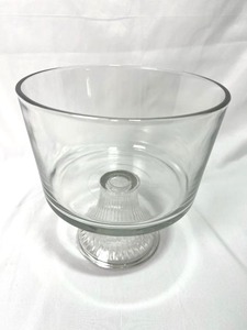 Large Glass Trifle Pedestal Bowl (8 Diameter)
