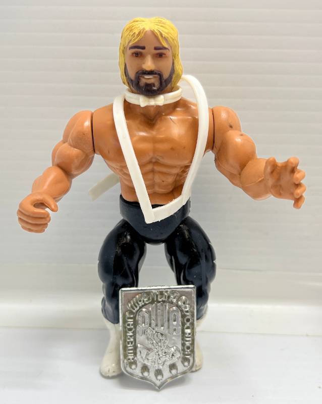 lot 8 image: 1985 AWA, WWF Remco Fabulous Ones Steve Keirn & Stan Lane