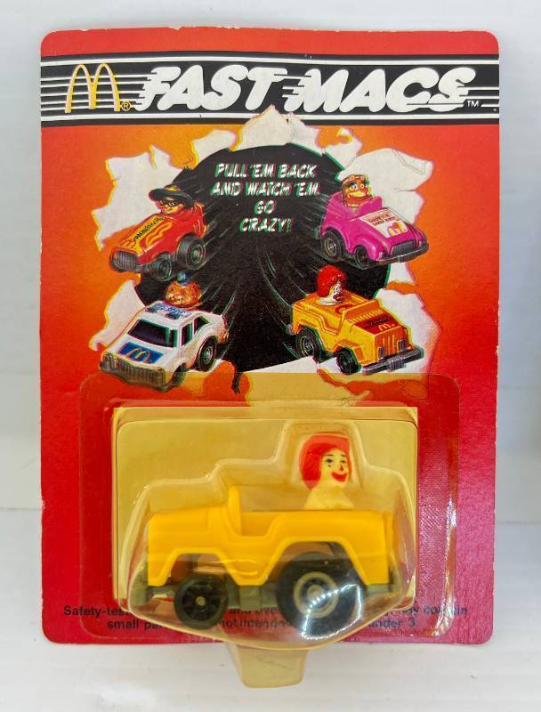 lot 10 image: 1985 McDonalds Fast Macs Sealed