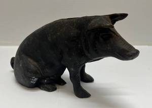 lot 222 image: Antique Cast Iron Piggy Bank Door Stop 11 x 6