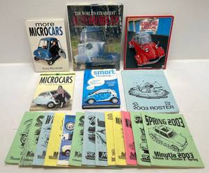 lot 251 image: Misc. Mini Car Books