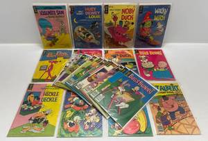 lot 312 image: Misc. Comics Including 15, 20 Cent Walt Disneys And More (In Protecive Sleeves On Card)