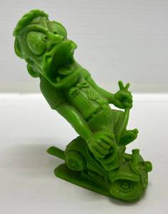 lot 48 image: 1960s Louis Marx Nutty Mads (Roddy The Hotrod)