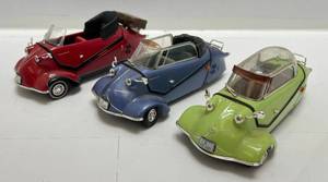 lot 70 image: Revell 118 Scale Messerschmitt Bubble Top Green & KR200 Cabriolet Blue Metallic & More