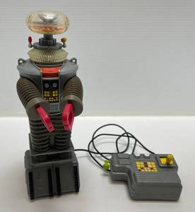 lot 94 image: 1998 (Lost In Space) RC Robot Toy Island Mfg. Co. (Untested)