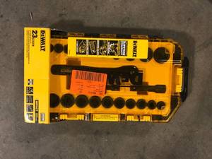 DEWALT 38 in. Drive Combination Deep Impact Socket Set with Ratchet (23-Piece) Customer Returns See Pictures