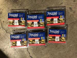 Lot of TOLEDO Polish Brass Keyed Entry Door Knob Set   Customer Returns See Pictures