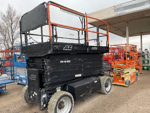 lot 12 image: 2014 JLG Model 4069LE Electric Scissors Lift