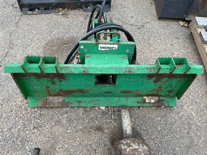 lot 31 image: Akada America Model TOP35B Universal Mount Bobcat Kid Loader Skid Steer Hydraulic Jack HammerBreaker Attachment