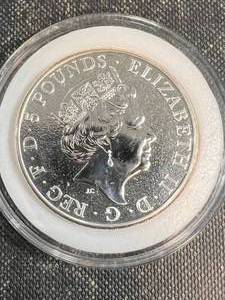2 TROY OZ .999 FINE SILVER 2017 GRIFFIN OF EDWARD III ROUND IN AIRTITE