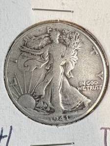 1941-D US WALKING LIBERTY HALF DOLLAR