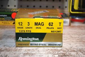 Remington 12ga nitro-steel magnum 3 T-shot 25 shells Lot 3