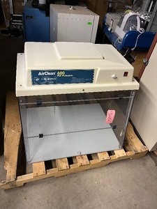 lot 15 image: MSRP $6000 AirClean Systems AirClean 600 PCR Workstation  AC632DB Tabletop Laminar Flow Hood - Great Working Condition&nbspGuaranteed To Work Multiples are selling on eBay for over $1000. Please See Youtube For More Information