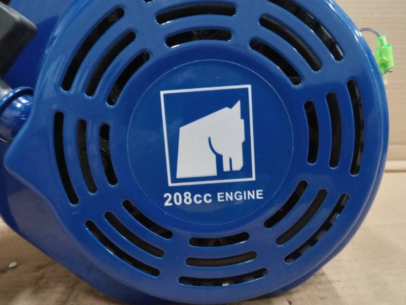 lot 23 image: POWERHORSE - 208CC ENGINE ASSEMBLY WITH AIR FILTER AND MUFFLER - NTE# 79442 - PART# 789405-NT