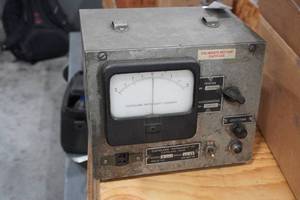 Vintage Cleveland Instrument A202 Centering Meter
